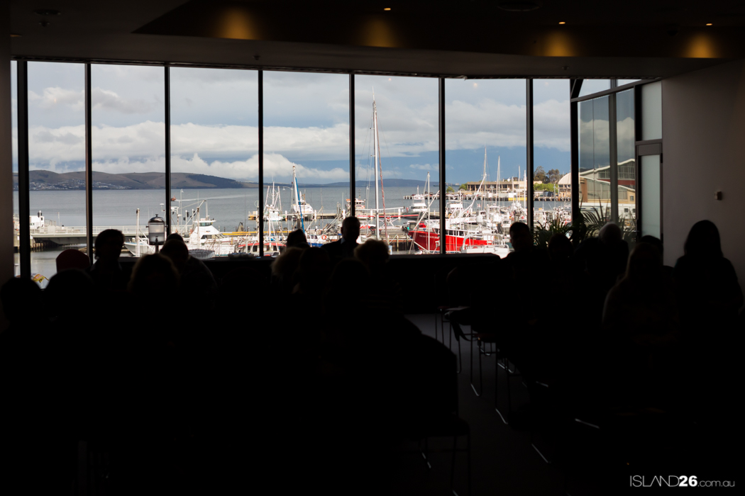 APS 2014 Hobart Conf-31